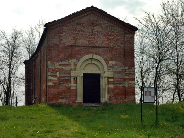 chiesa-sconsacrata-di-san-lorenzo-2